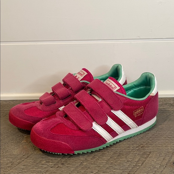 adidas Other - Adidas Dragon OG CF C Girls Sneakers Pink/White/Green Size 2